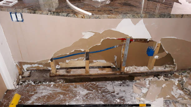 Best Emergency water damage restoration  in Gridley, CA